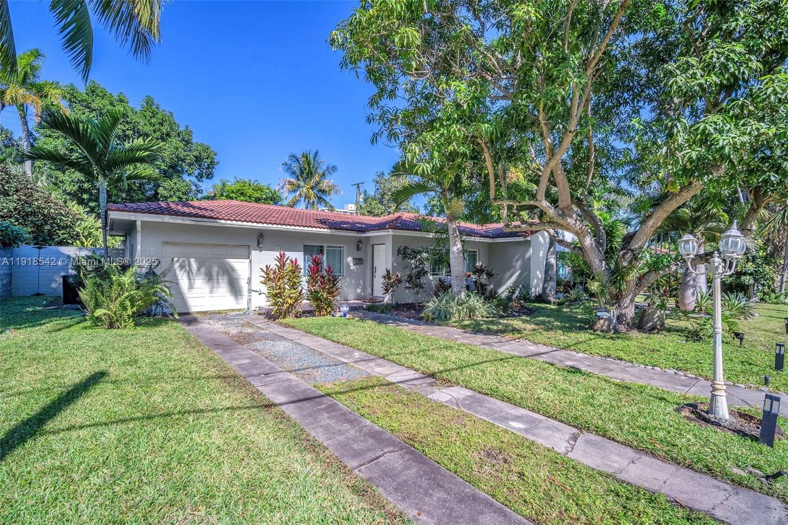 1285 NE 103rd St, Miami Shores FL 33138 — 36