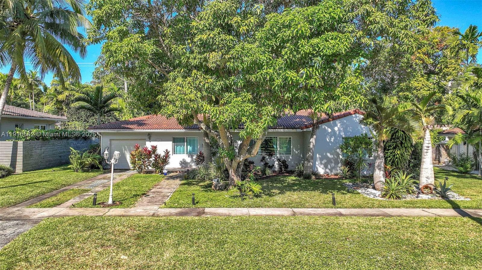 1285 NE 103rd St, Miami Shores FL 33138 — 1