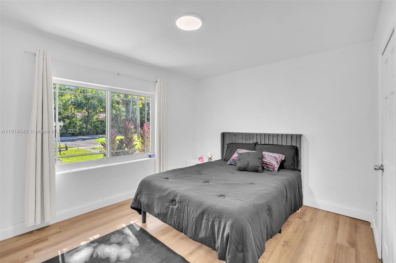 1285 NE 103rd St, Miami Shores FL 33138 — 24