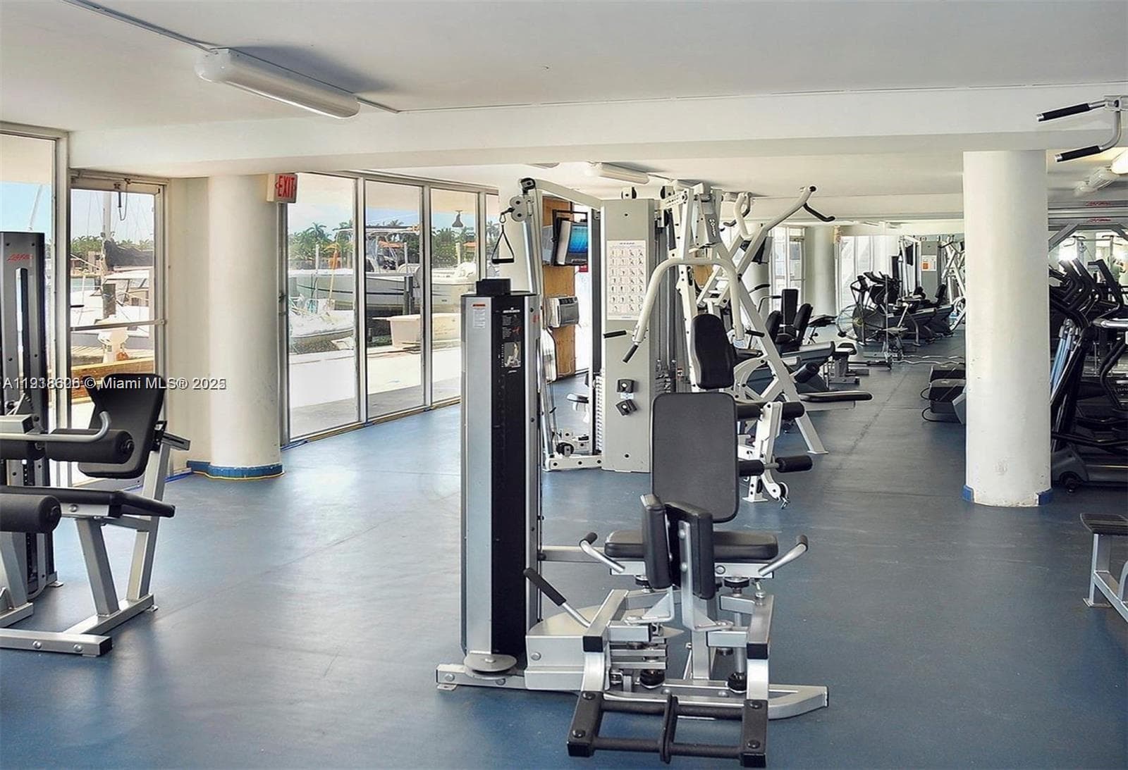900 Bay Dr # 211, Miami Beach FL 33141 — 42