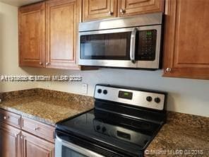 900 Bay Dr # 211, Miami Beach FL 33141 — 32