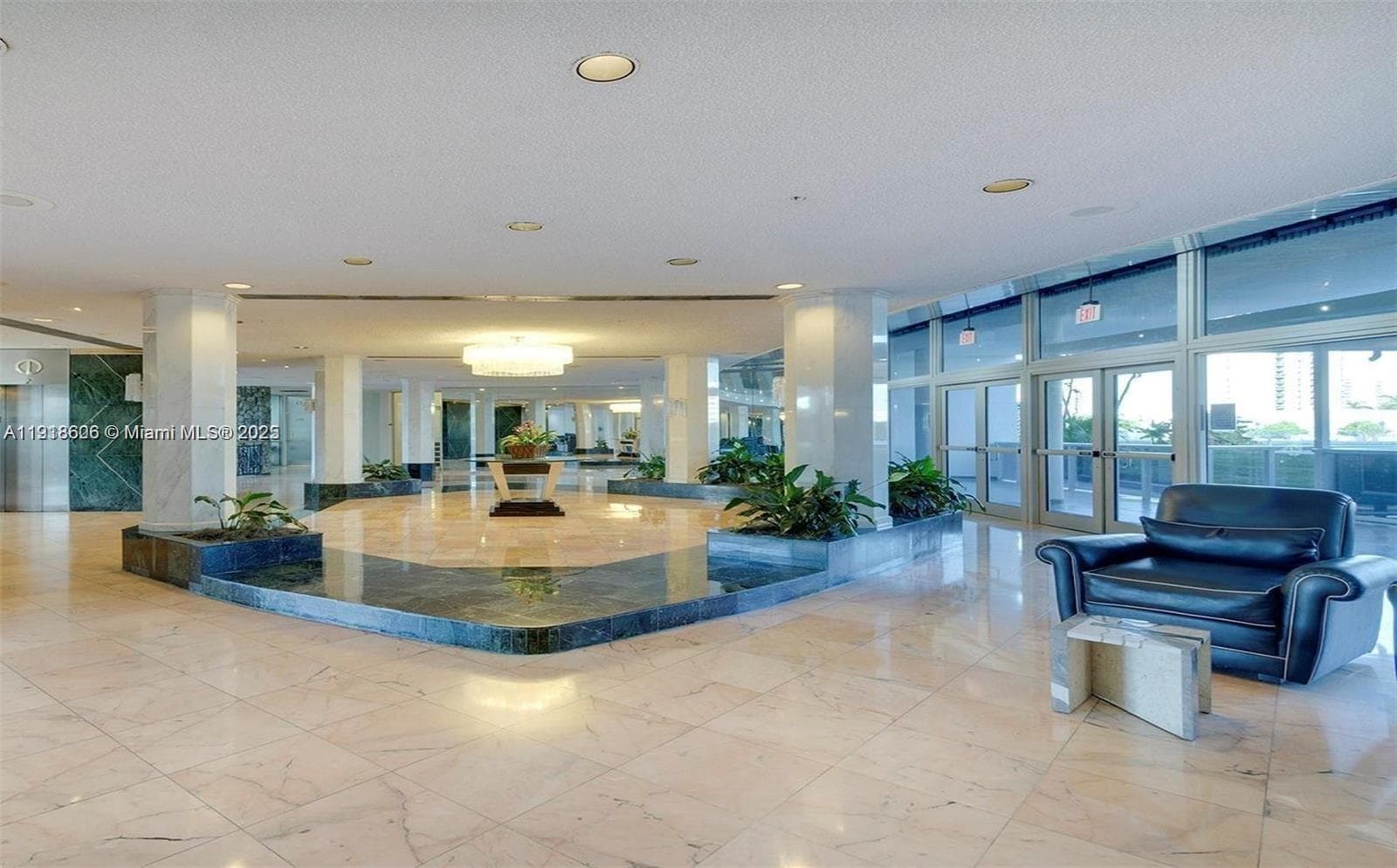 900 Bay Dr # 211, Miami Beach FL 33141 — 10