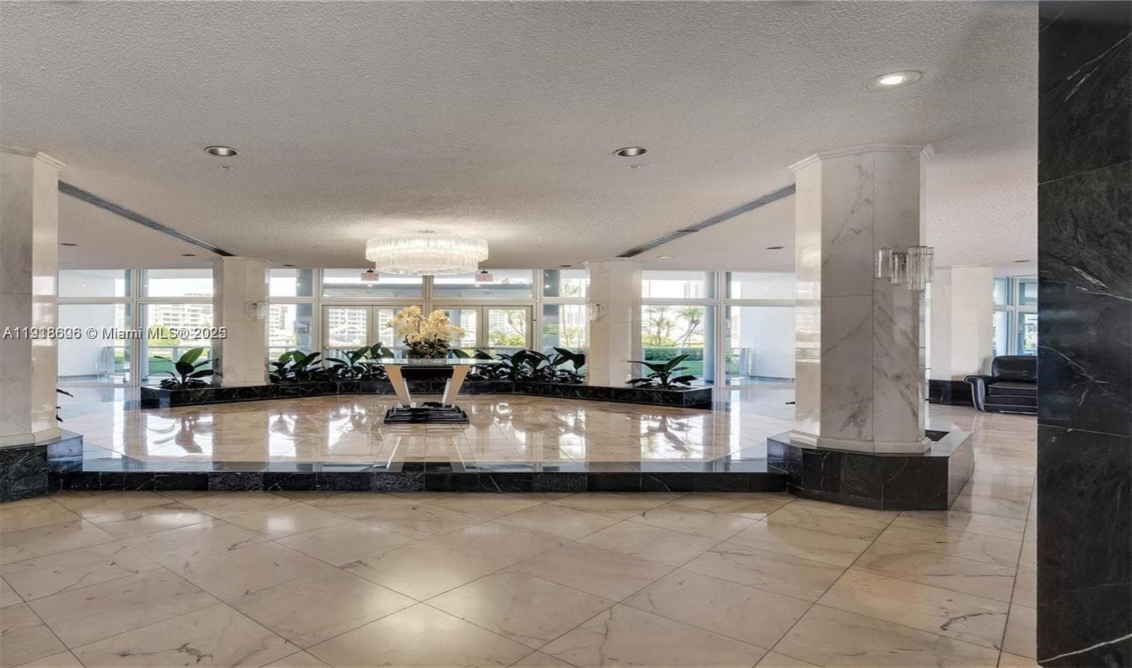900 Bay Dr # 211, Miami Beach FL 33141 — 8