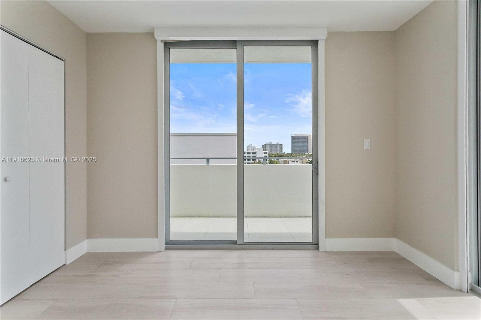 1150 101st St # 702, Bay Harbor Islands FL 33154 — 33