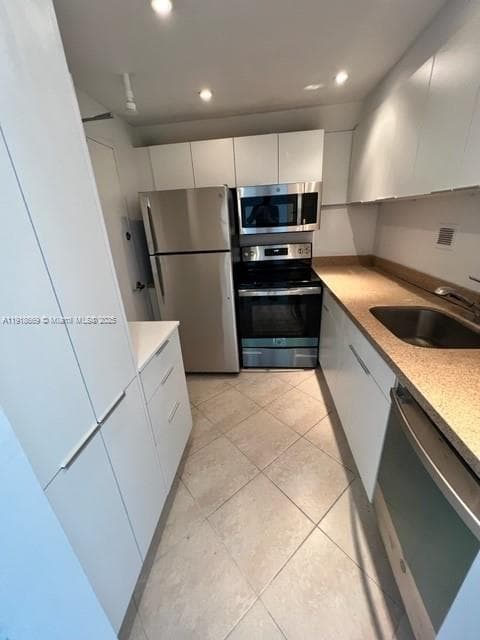 1000 West Ave # 225, Miami Beach FL 33139 — 5