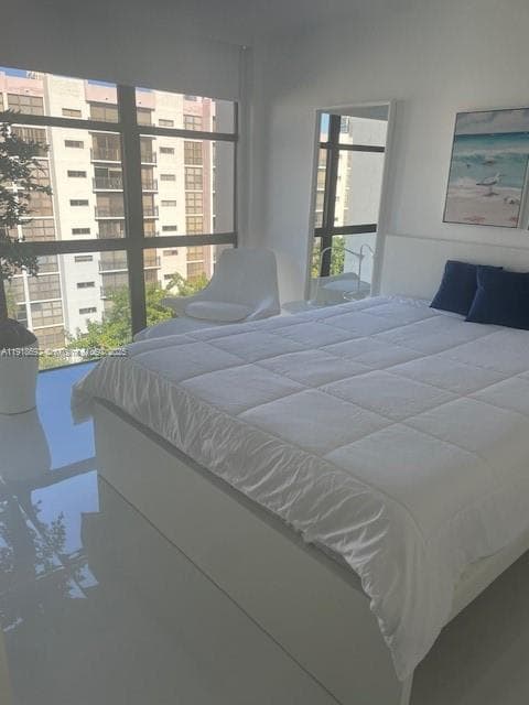 16909 N Bay Rd # 805, Sunny Isles Beach FL 33160 — 2