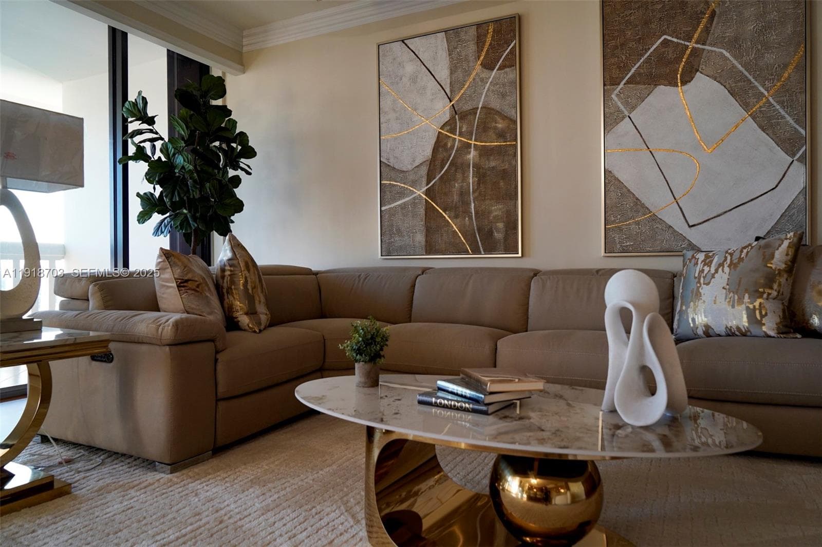 2000 Island Blvd # 3004, Aventura FL 33160 — 39