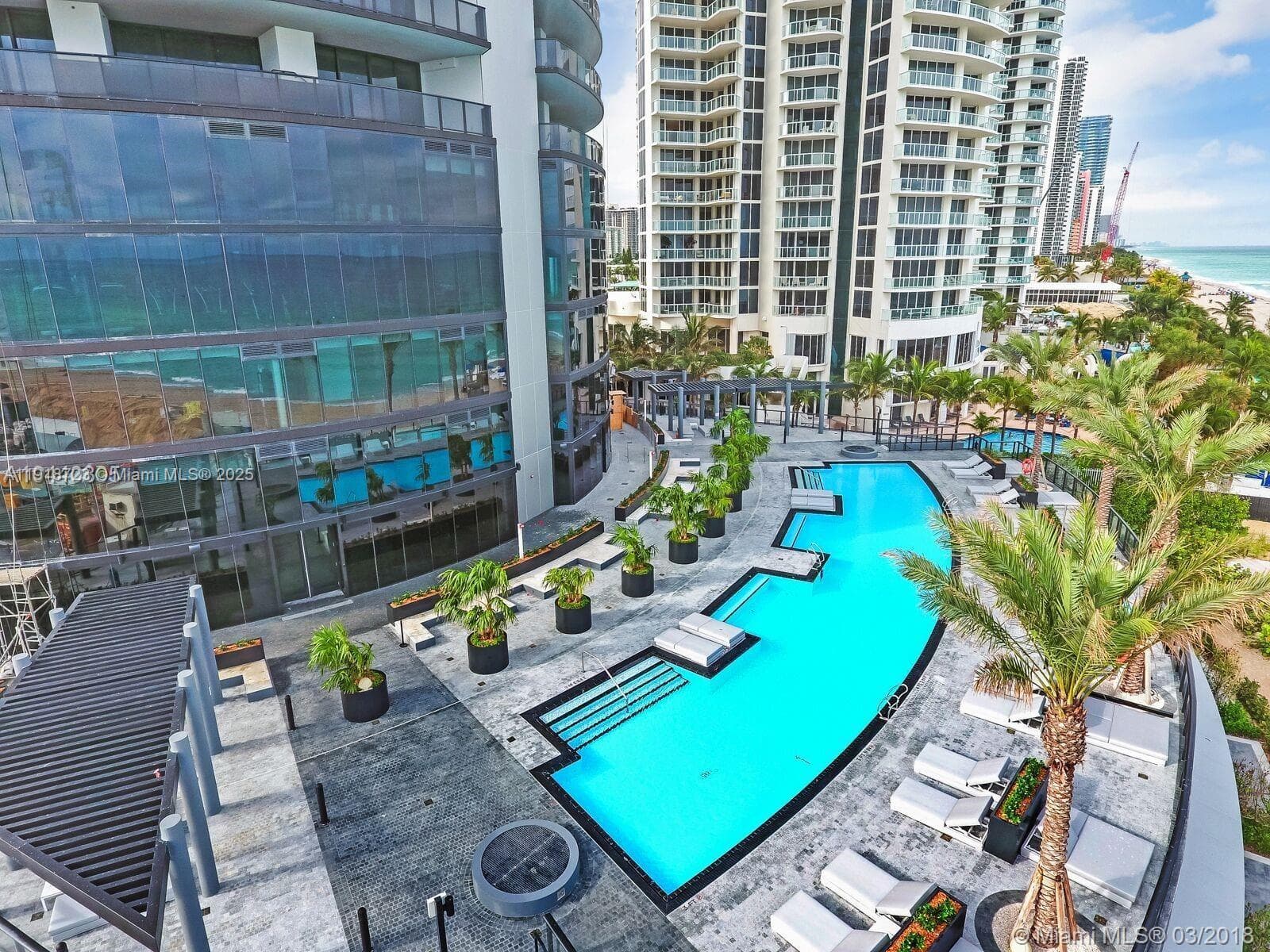 18555 COLLINS AVE # 4804, Sunny Isles Beach FL 33160 — 6