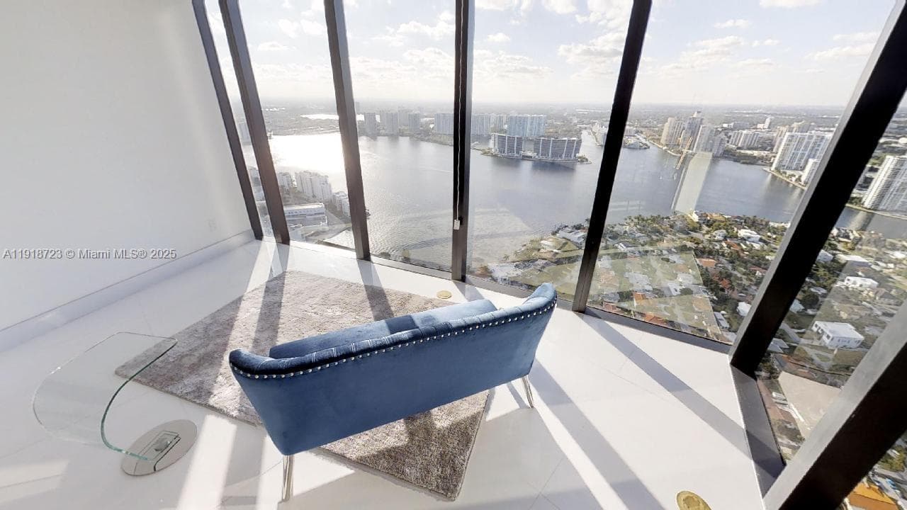 18555 COLLINS AVE # 4804, Sunny Isles Beach FL 33160 — 42