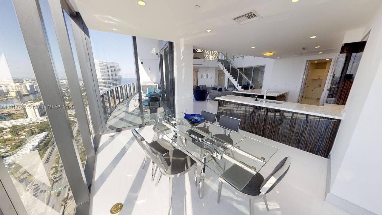 18555 COLLINS AVE # 4804, Sunny Isles Beach FL 33160 — 31