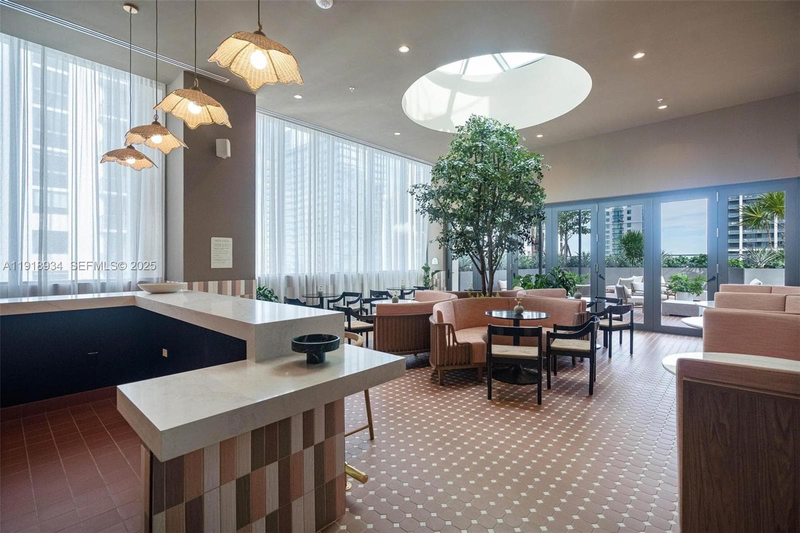 11 NE 6th Street # 2206, Miami FL 33132 — 30