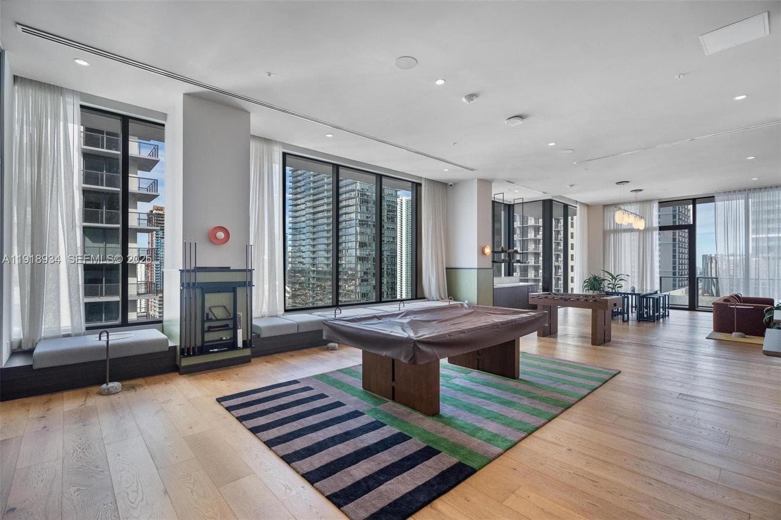 11 NE 6th Street # 2206, Miami FL 33132 — 31