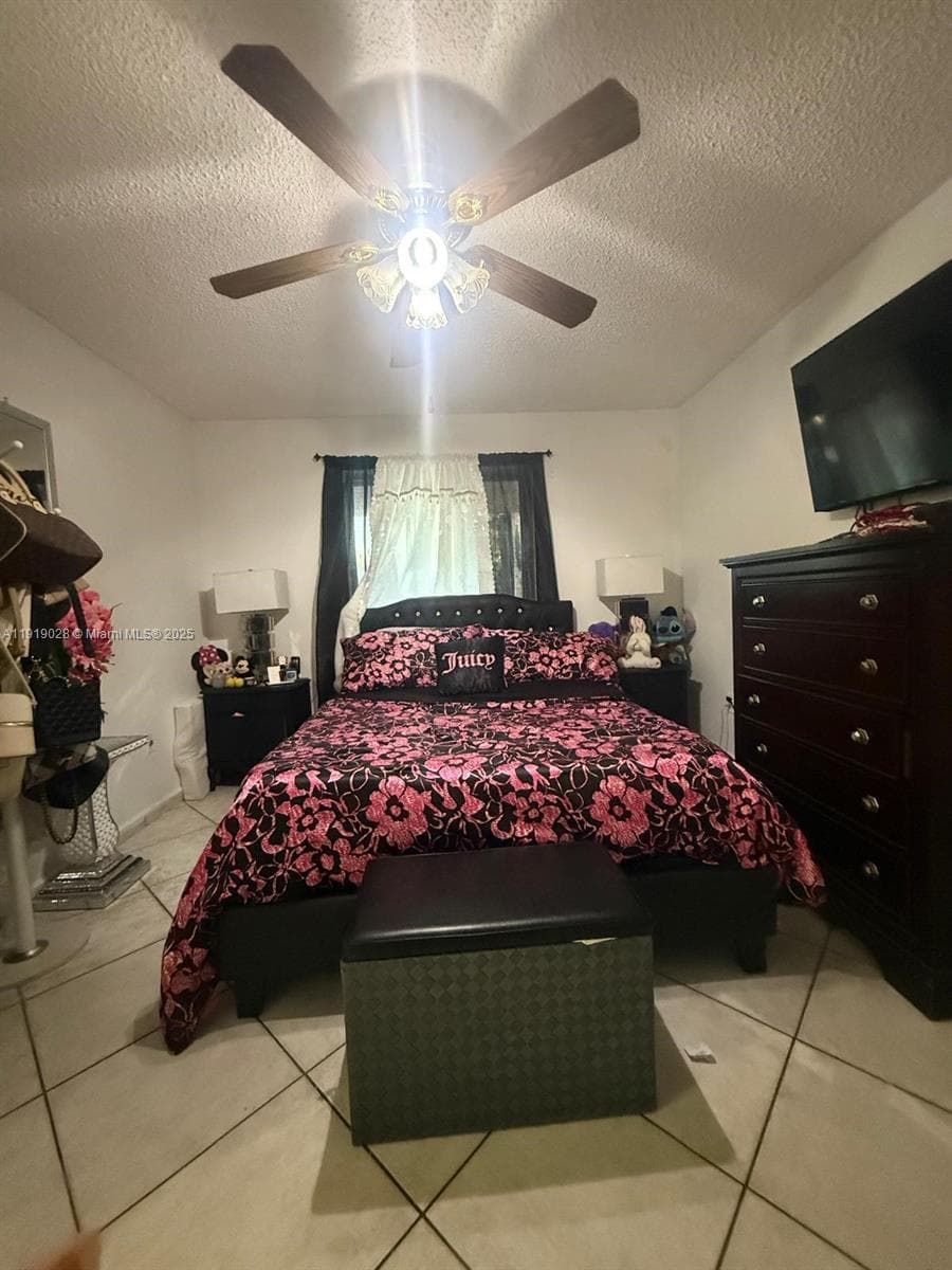 11136 SW 5th St, Sweetwater FL 33174 — 19