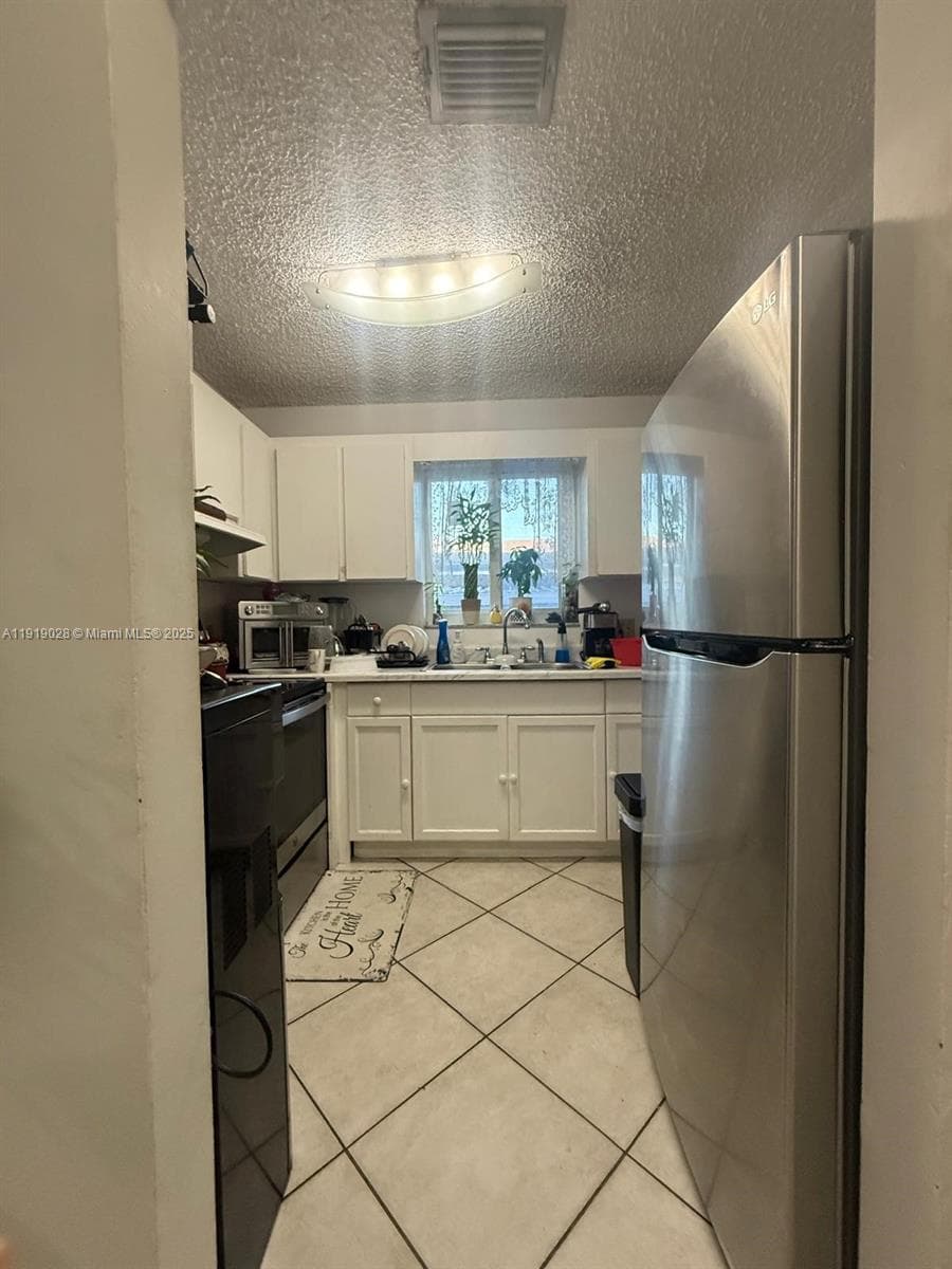 11136 SW 5th St, Sweetwater FL 33174 — 21