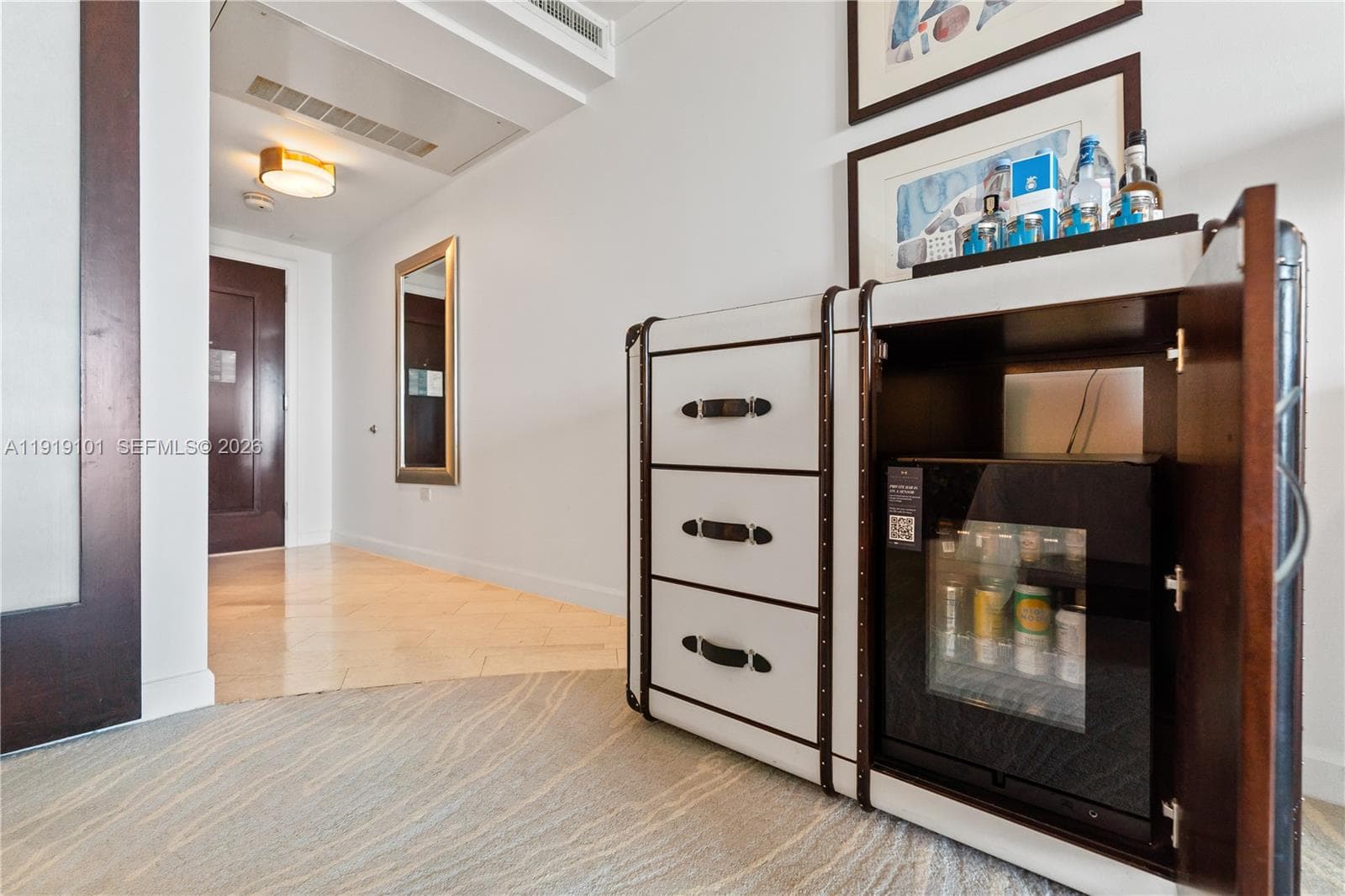 4391 Collins Ave # 413, Miami Beach FL 33140 — 19