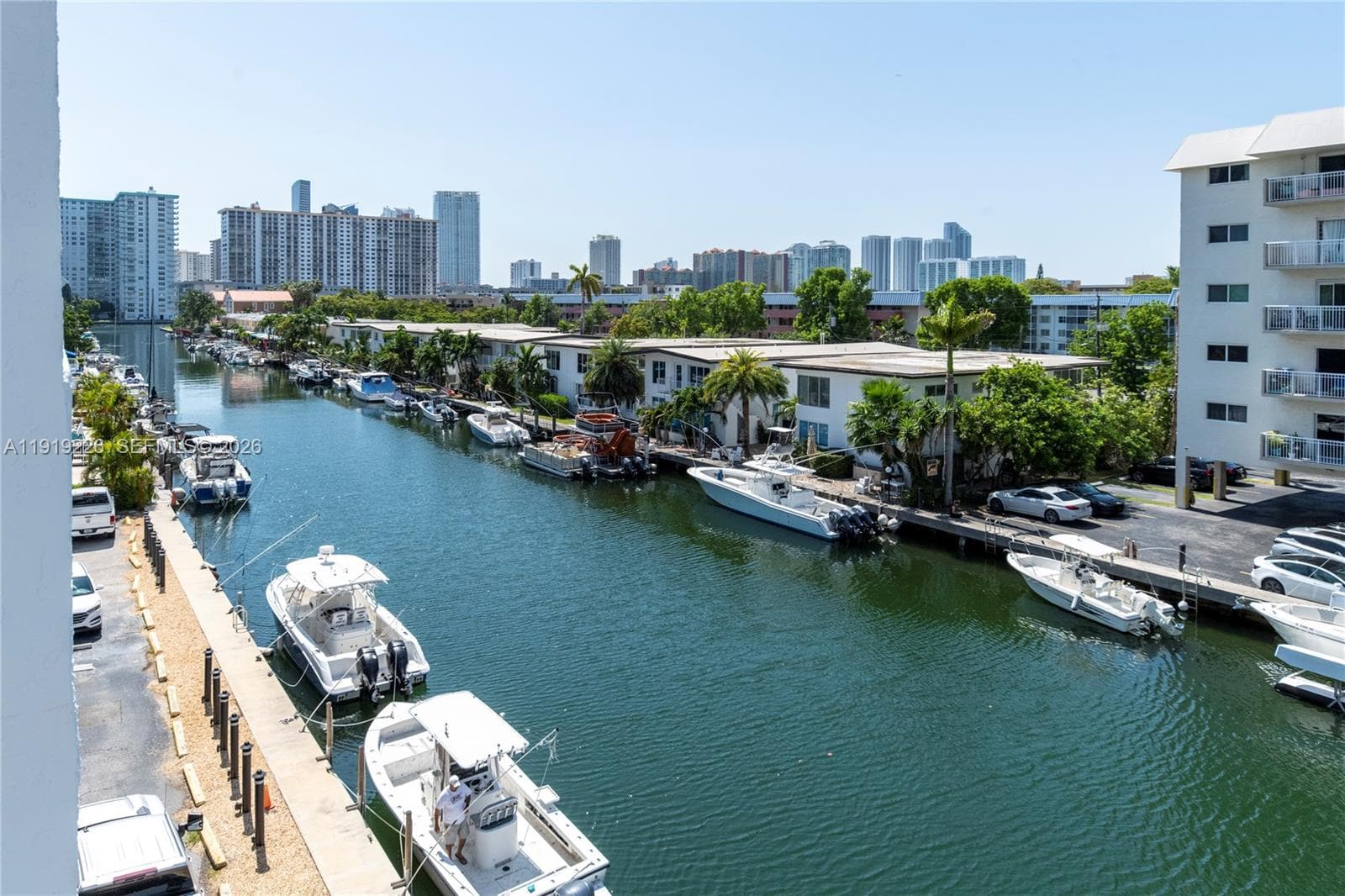 3642 NE 171st St # 405, North Miami Beach FL 33160 — 29