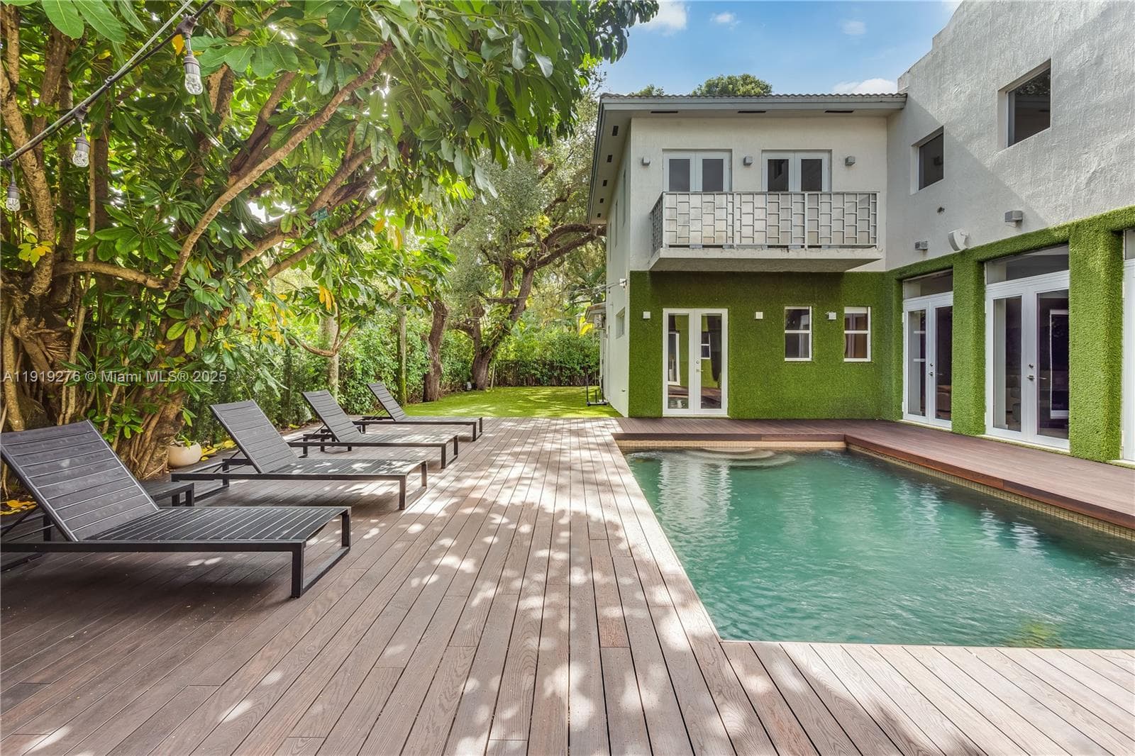 Espanola Heights, Miami, FL — 27