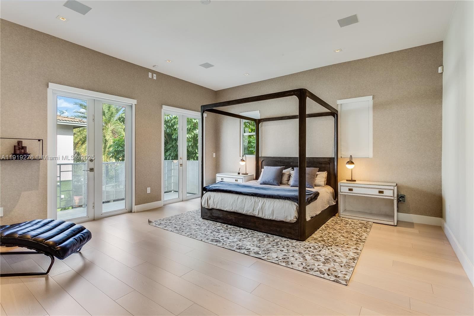 Espanola Heights, Miami, FL — 21