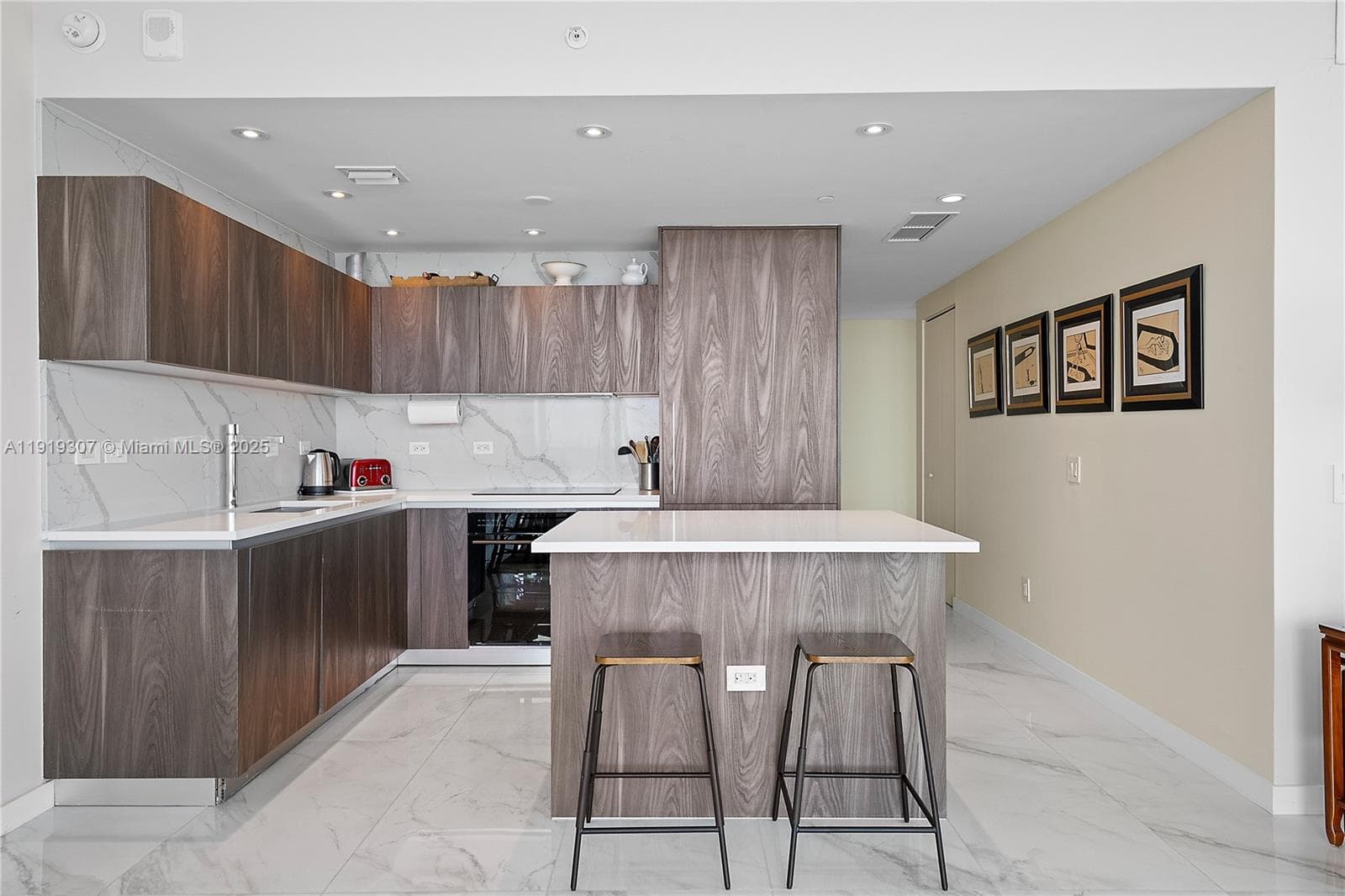 3131 NE 7th Ave # 3106, Miami FL 33137 — 11