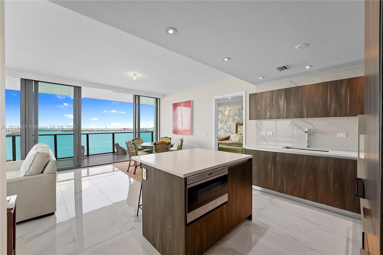 3131 NE 7th Ave # 3106, Miami FL 33137 — 8