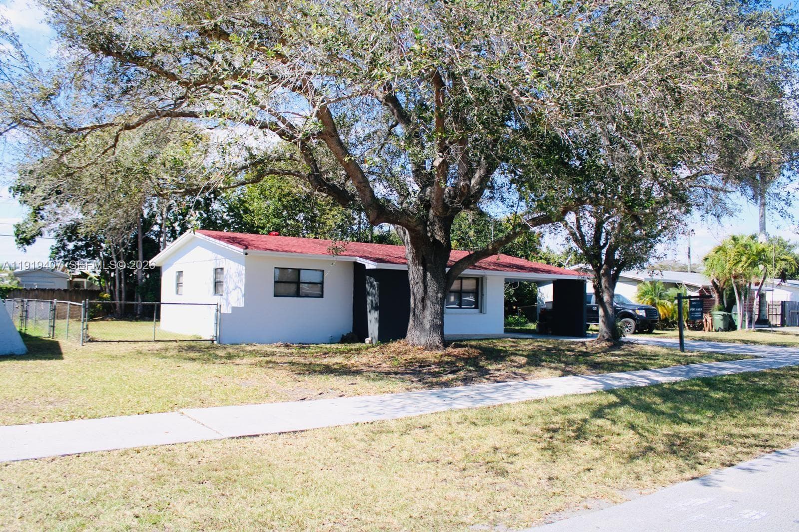 1562 NW 8th Ave, Homestead FL 33030 — 2