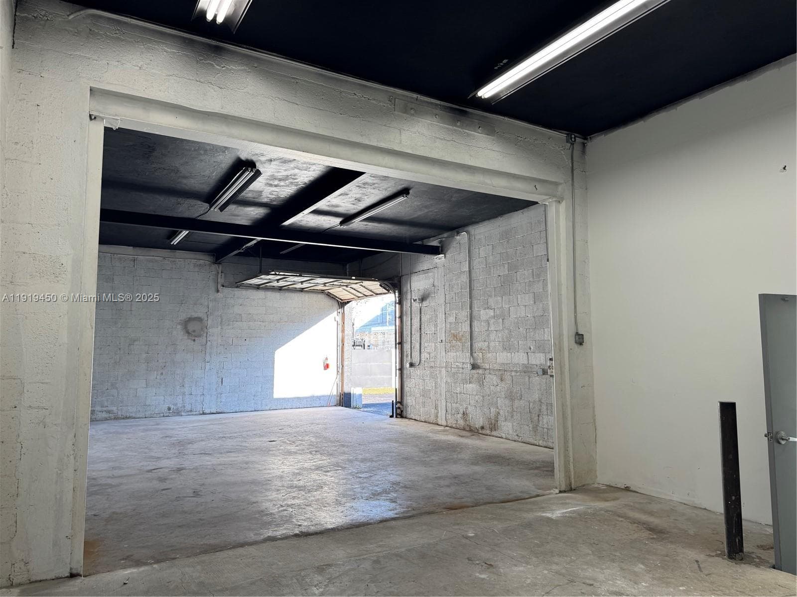 239 NW 26th St, Miami FL 33127 — 23