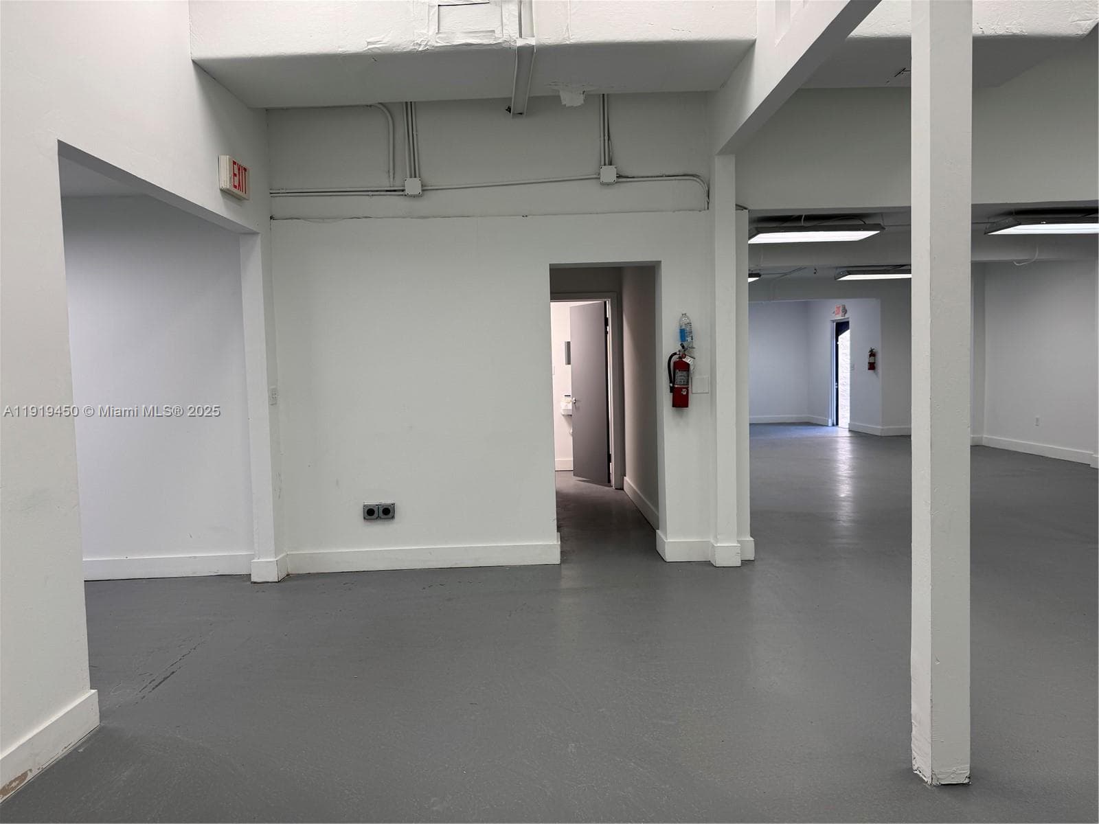239 NW 26th St, Miami FL 33127 — 41