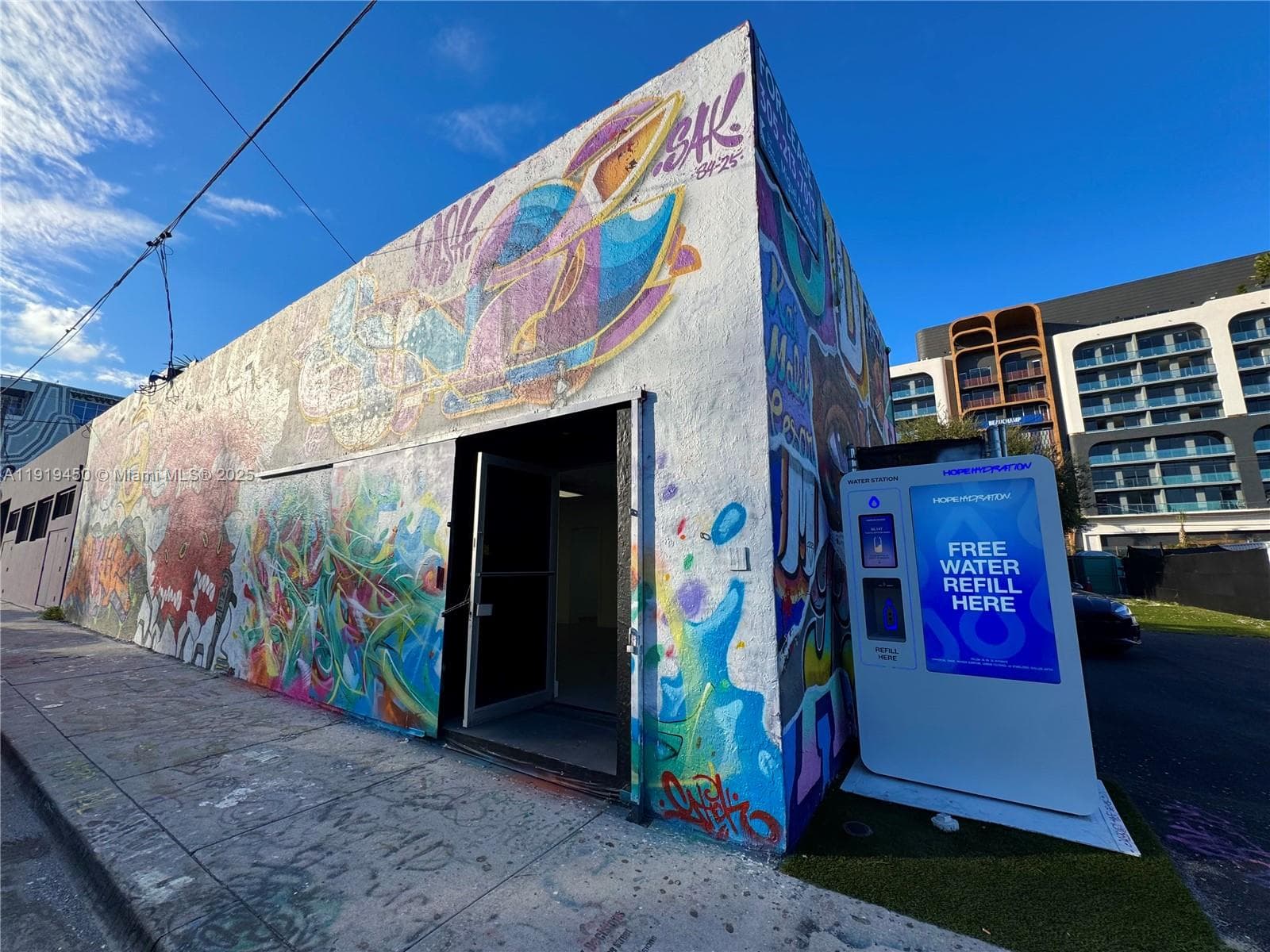 239 NW 26th St, Miami FL 33127 — 37