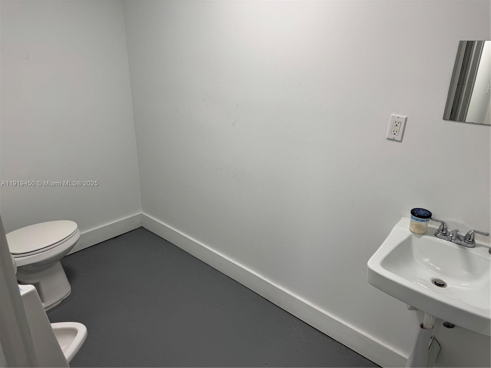 239 NW 26th St, Miami FL 33127 — 44