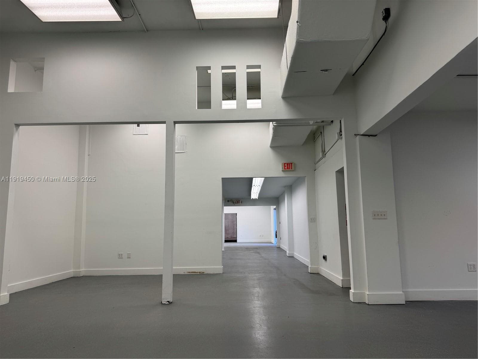 239 NW 26th St, Miami FL 33127 — 40