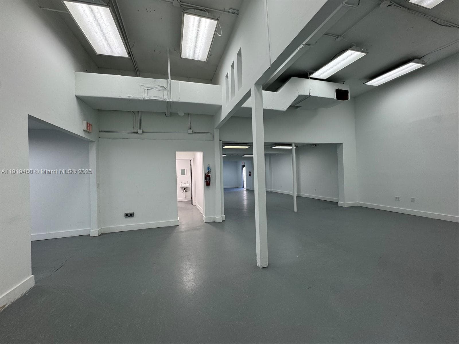 239 NW 26th St, Miami FL 33127 — 29