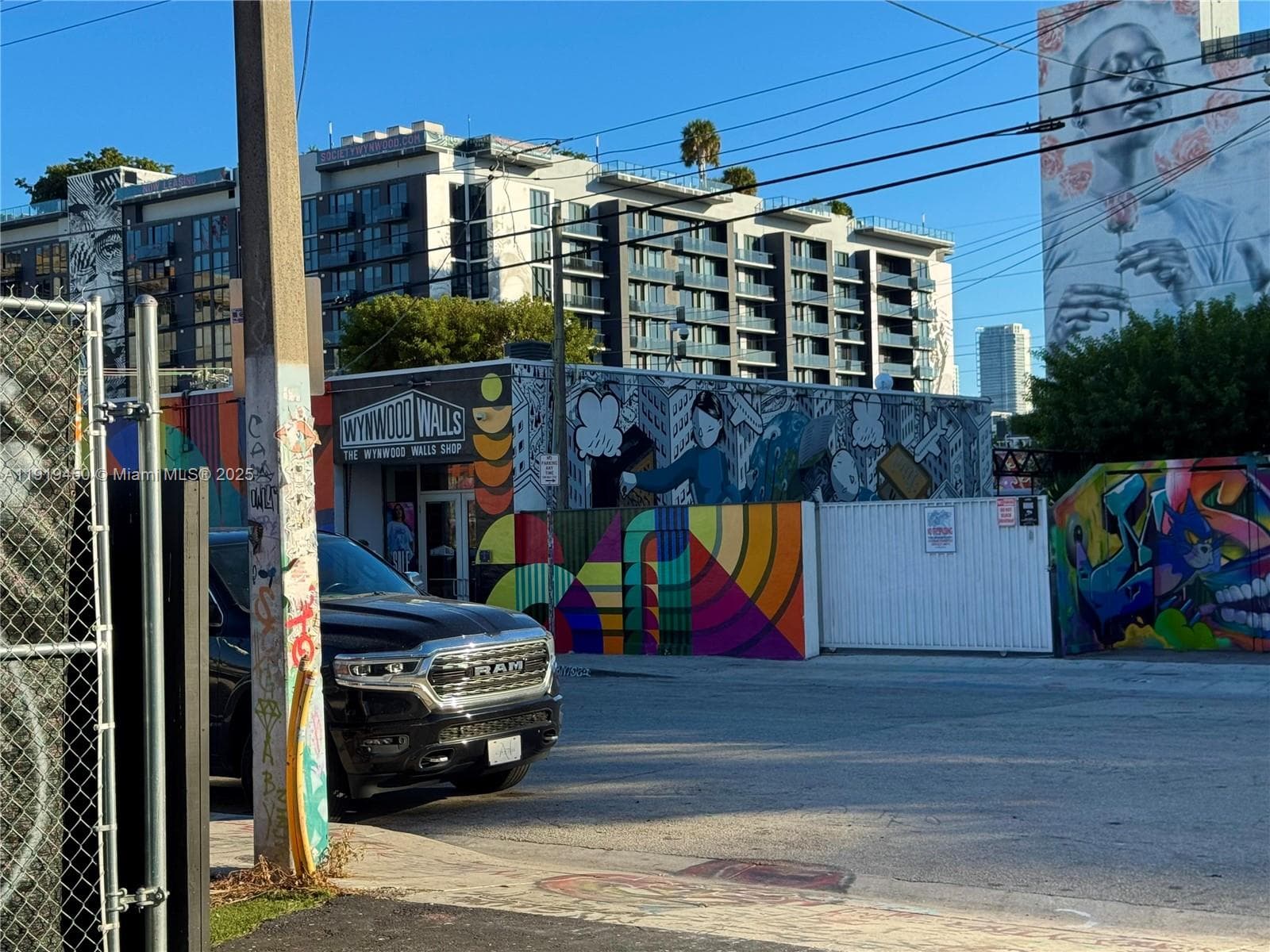 239 NW 26th St, Miami FL 33127 — 8