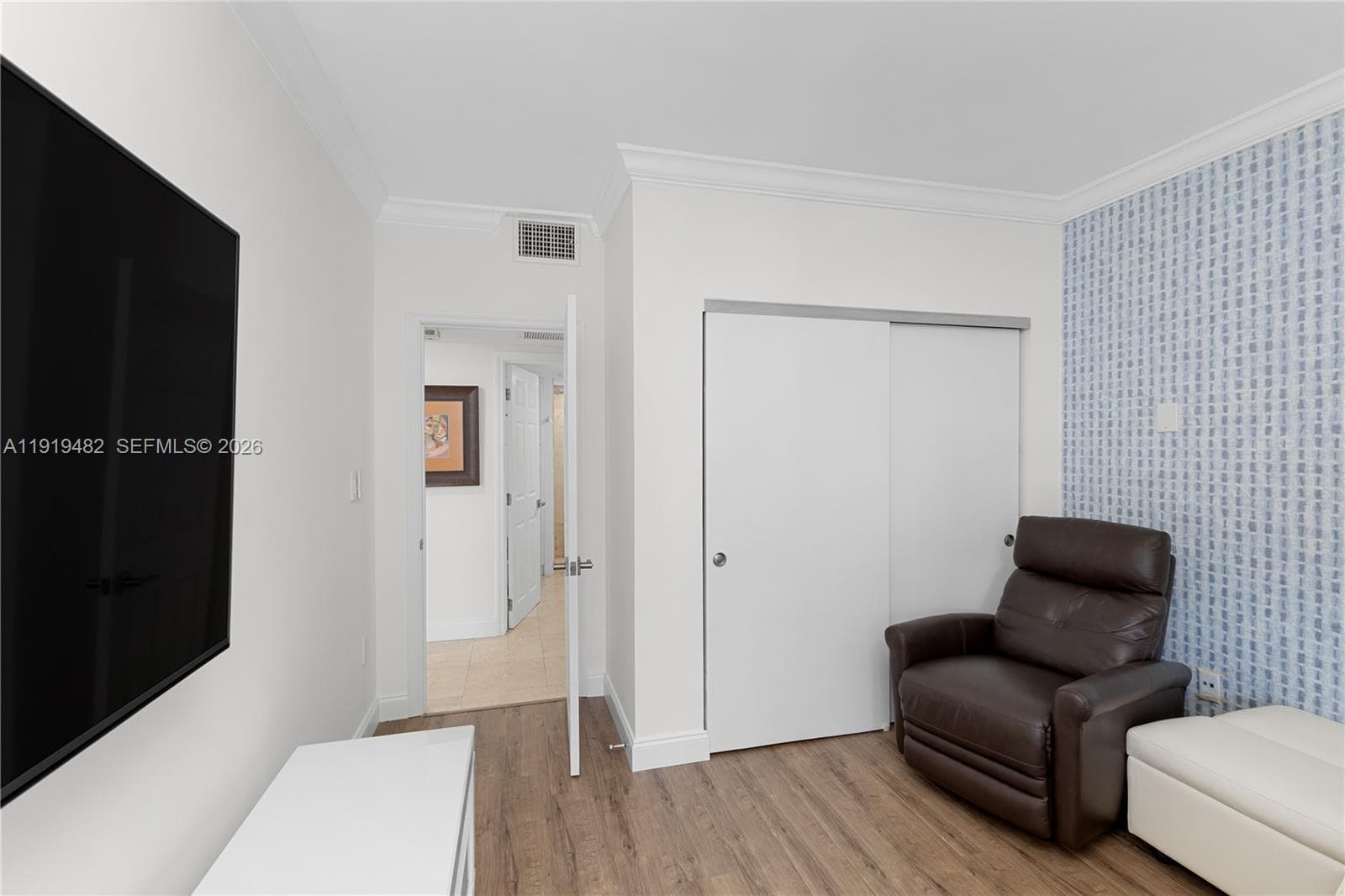 520 Brickell Key Dr # A1207, Miami FL 33131 — 24