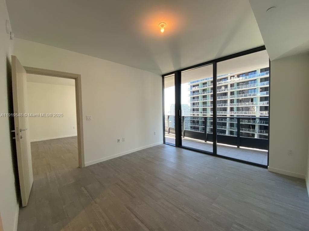 1000 Brickell Plz # 3207, Miami FL 33131 — 14