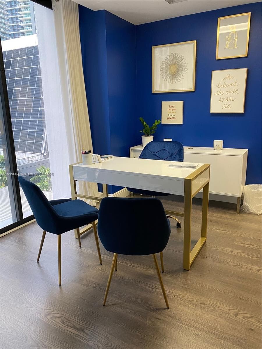 1110 Brickell Ave # 313, Miami FL 33131 — 7