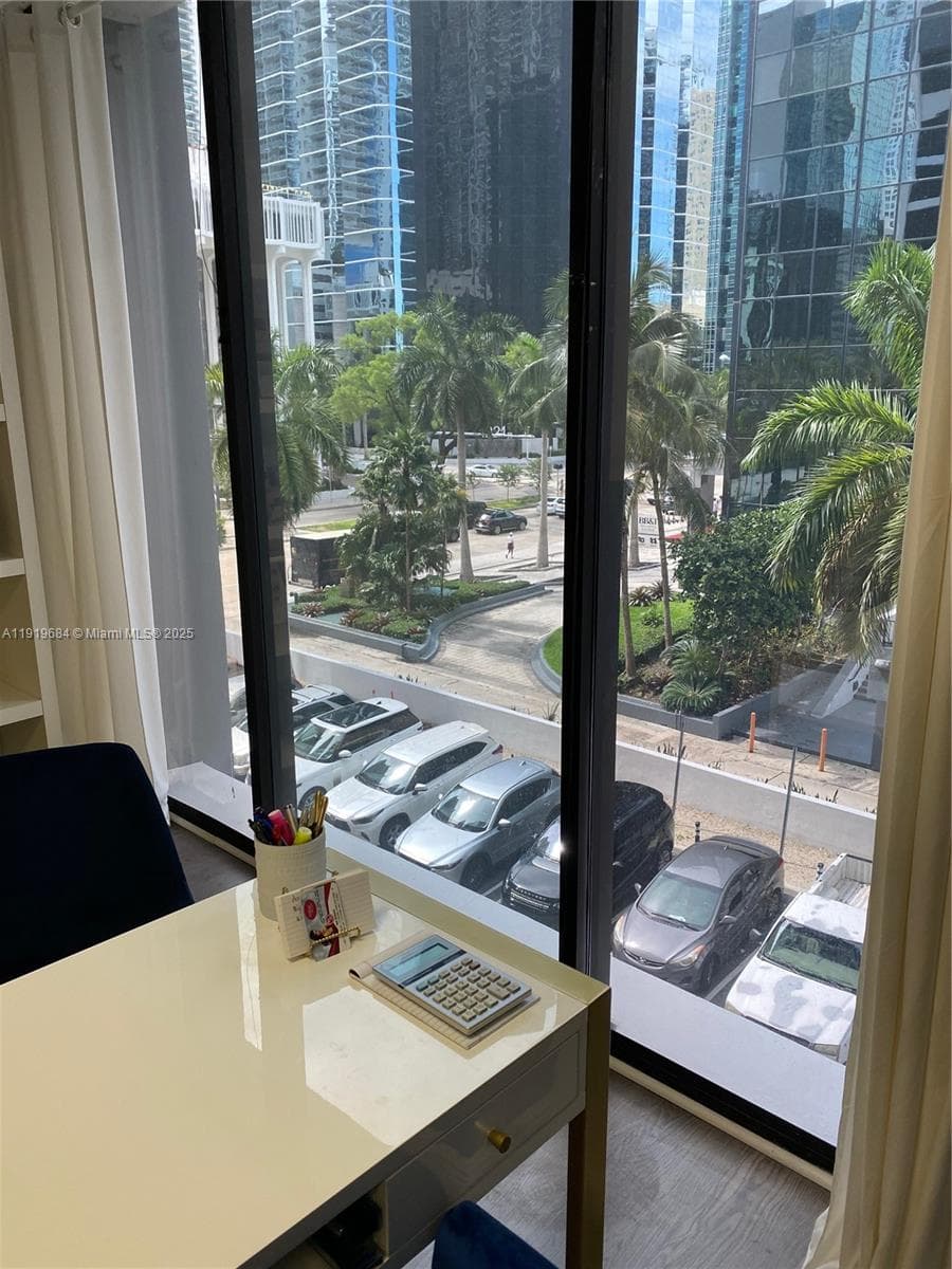 1110 Brickell Ave # 313, Miami FL 33131 — 8