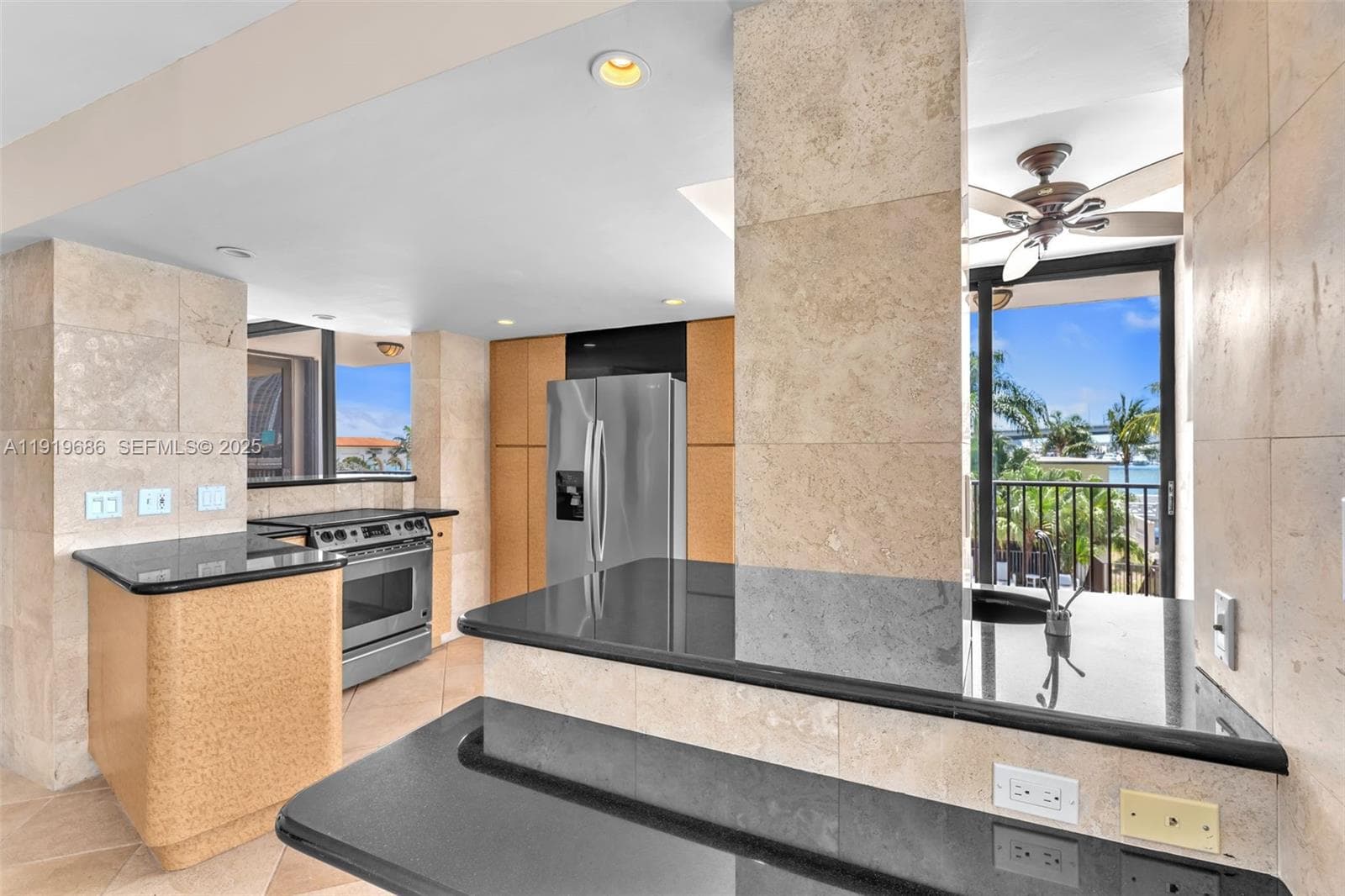 801 N Venetian Dr # 208, Miami Beach FL 33139 — 17