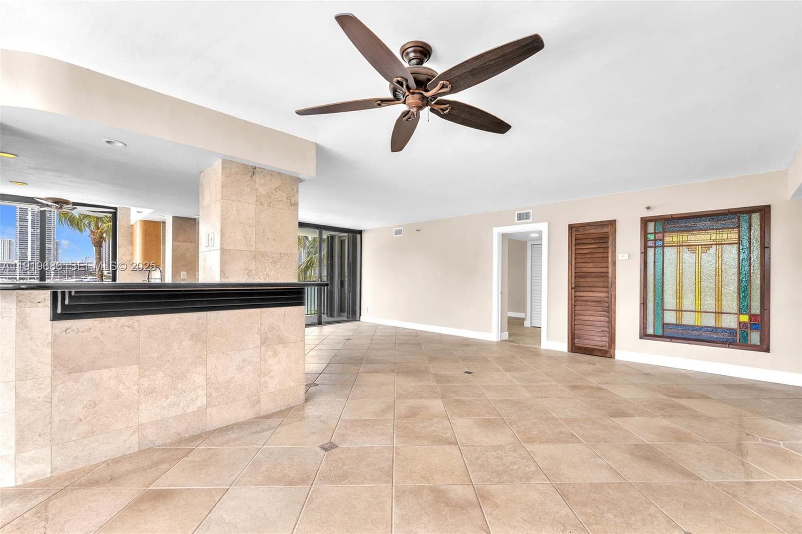 801 N Venetian Dr # 208, Miami Beach FL 33139 — 12