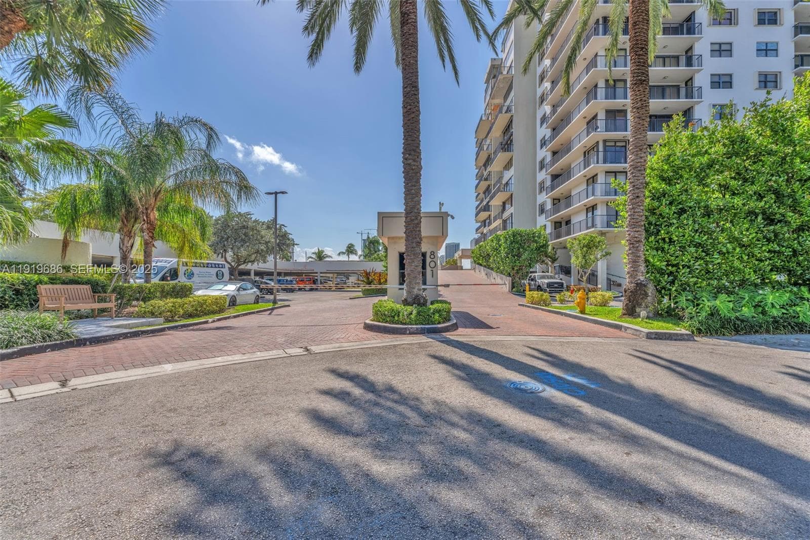 801 N Venetian Dr # 208, Miami Beach FL 33139 — 3