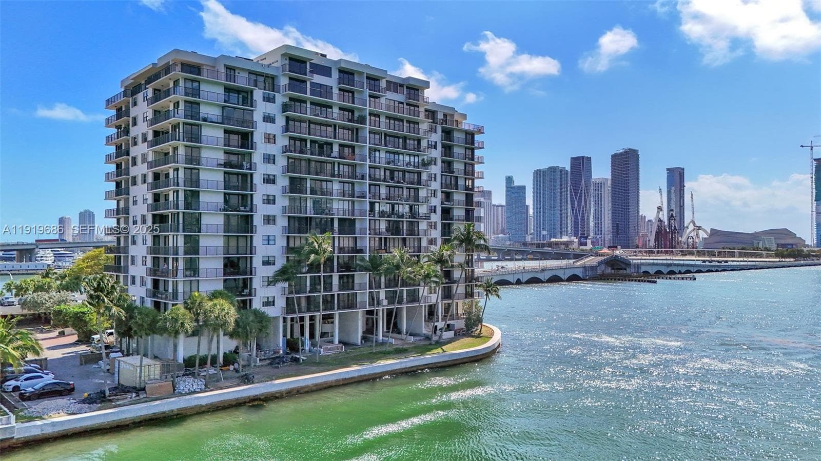 801 N Venetian Dr # 208, Miami Beach FL 33139 — 68