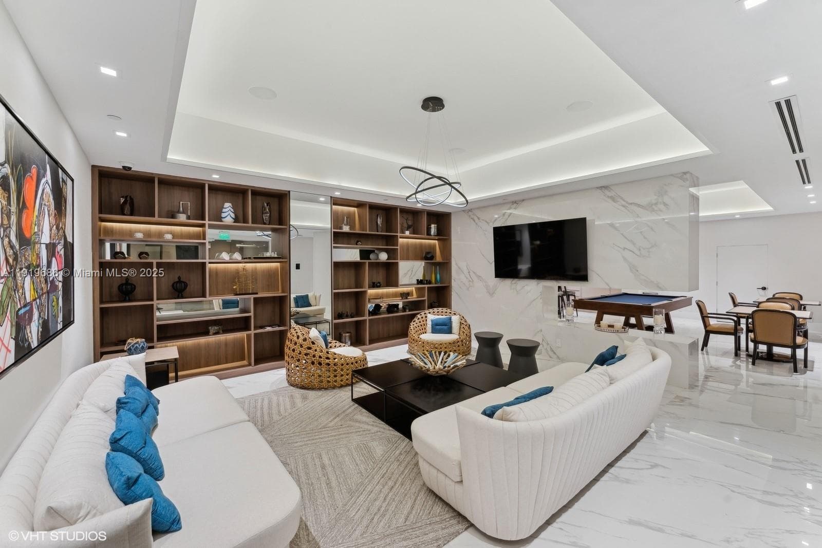 1000 W Island Blvd # 2911, Aventura FL 33160 — 18
