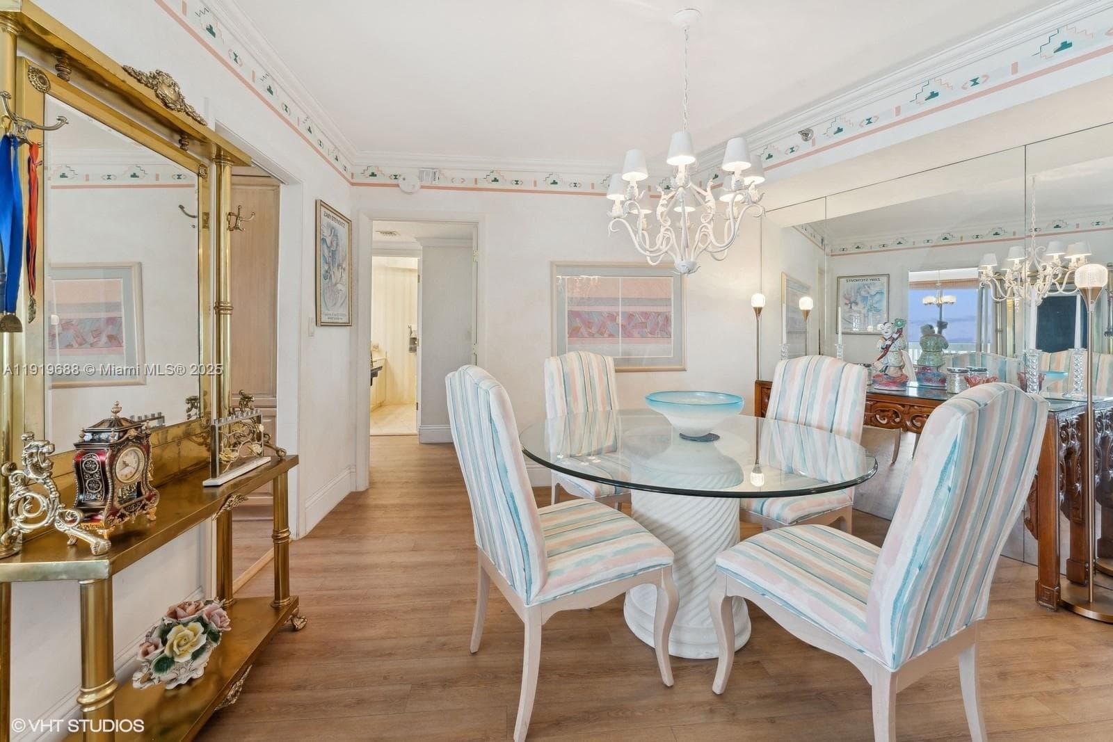 1000 W Island Blvd # 2911, Aventura FL 33160 — 40
