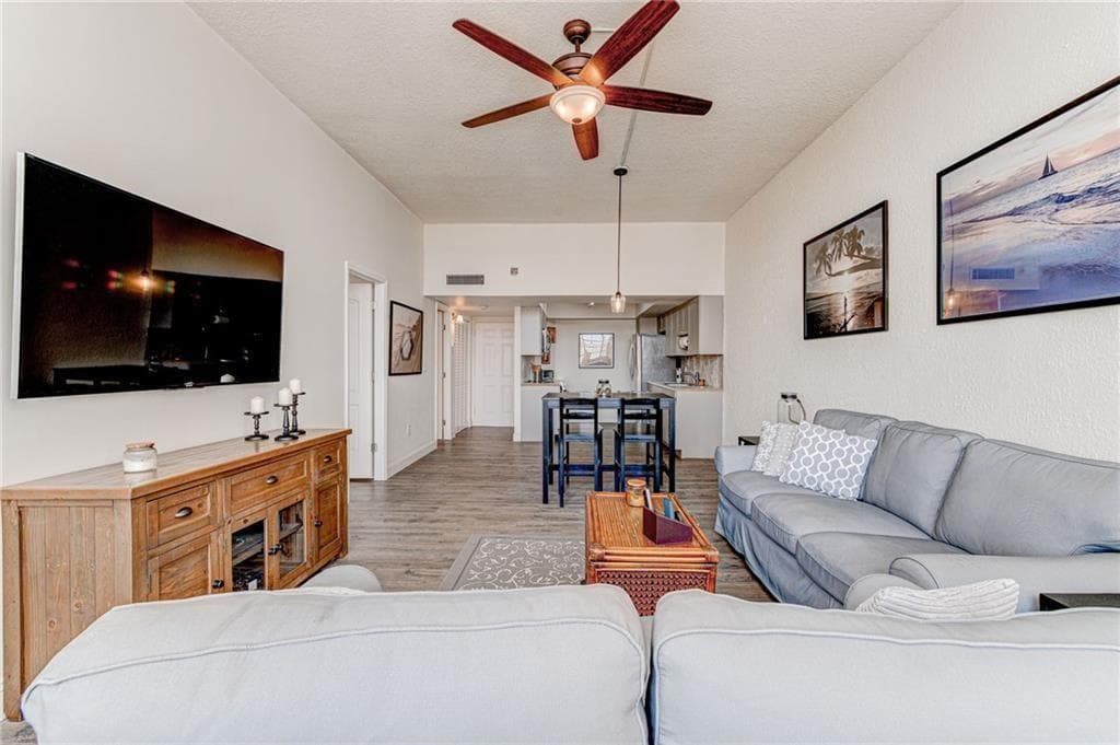 1301 NE Miami Gardens Drive # 1721w, Miami FL 33179 — 9