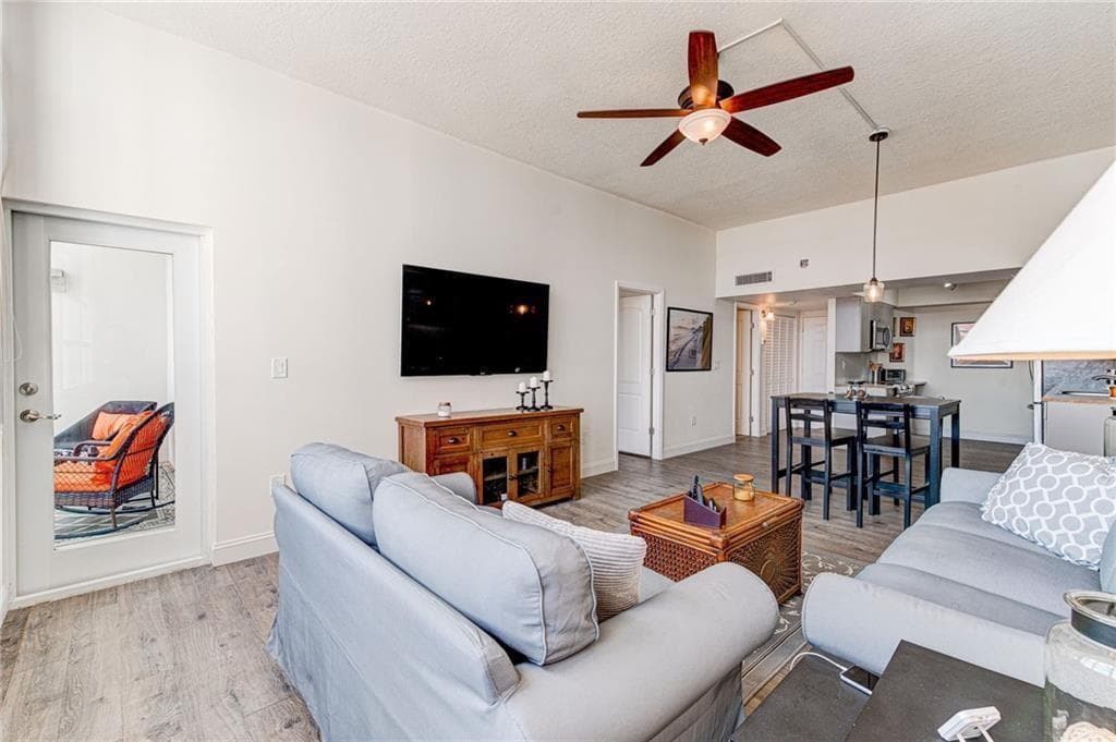 1301 NE Miami Gardens Drive # 1721w, Miami FL 33179 — 10