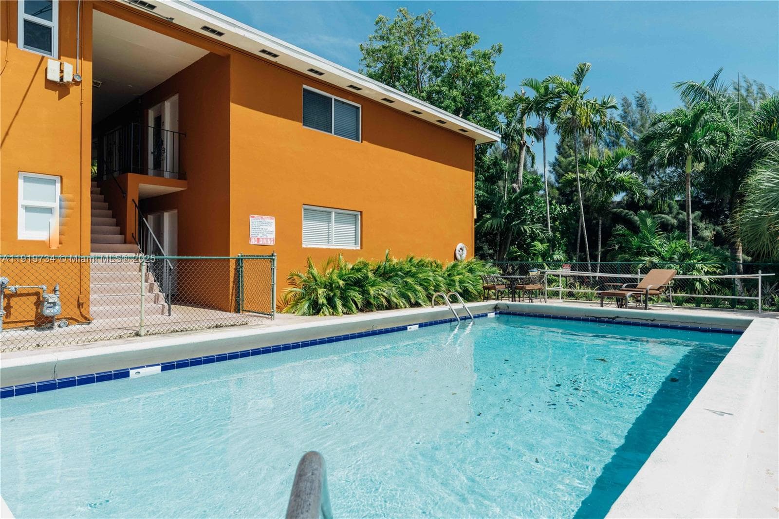 7901 SW 64th Ave # 6, South Miami FL 33143 — 25