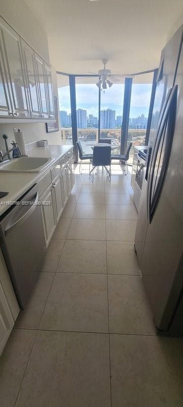 3600 Yacht Club Dr # 1204, Aventura FL 33180 — 50