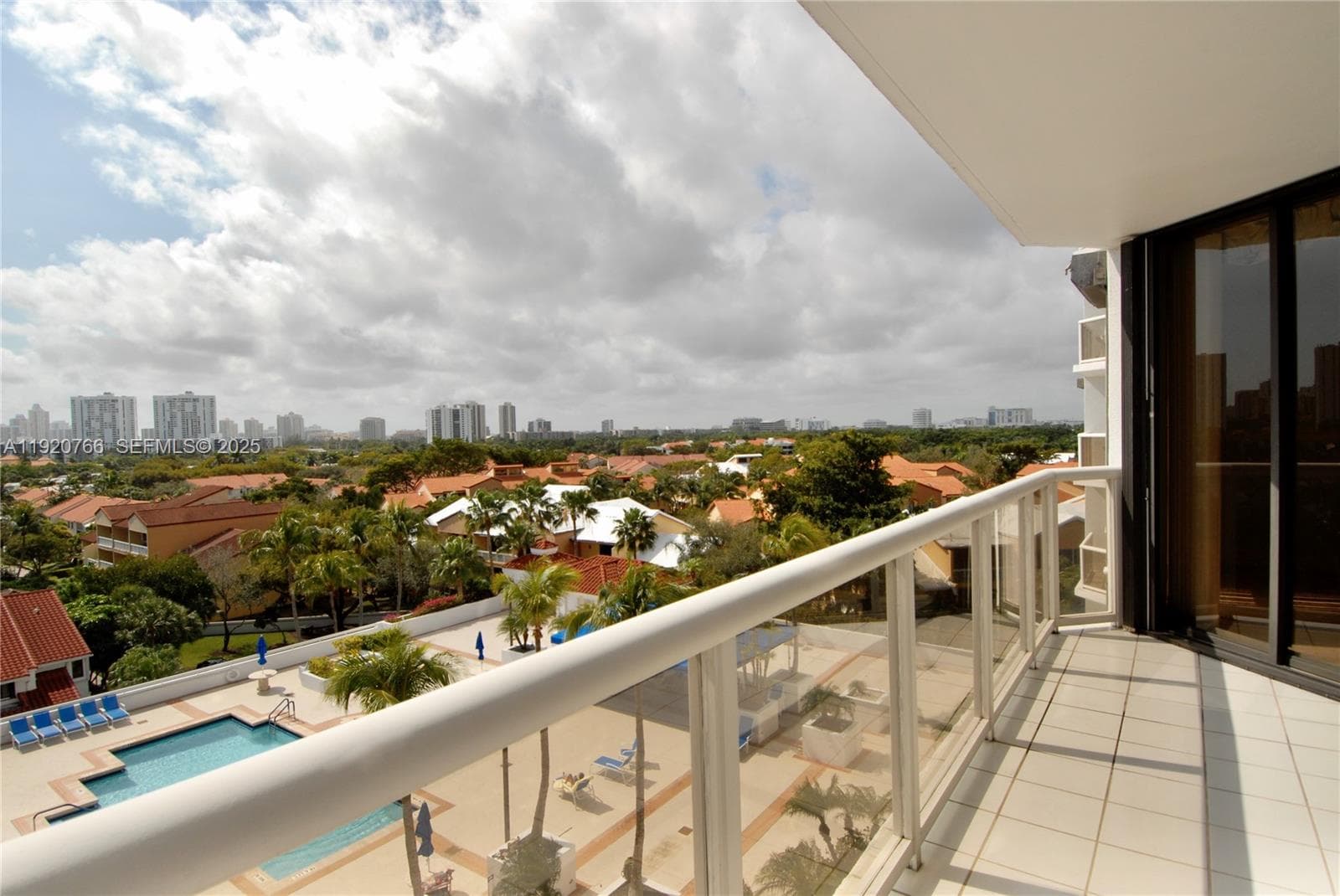 3600 Yacht Club Dr # 1204, Aventura FL 33180 — 15