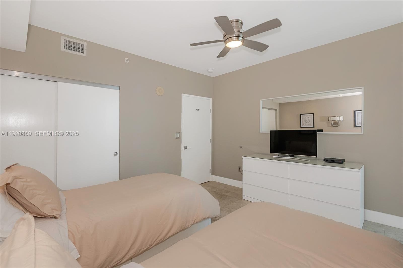 17555 E Atlantic Blvd # 1005, Sunny Isles Beach FL 33160 — 28