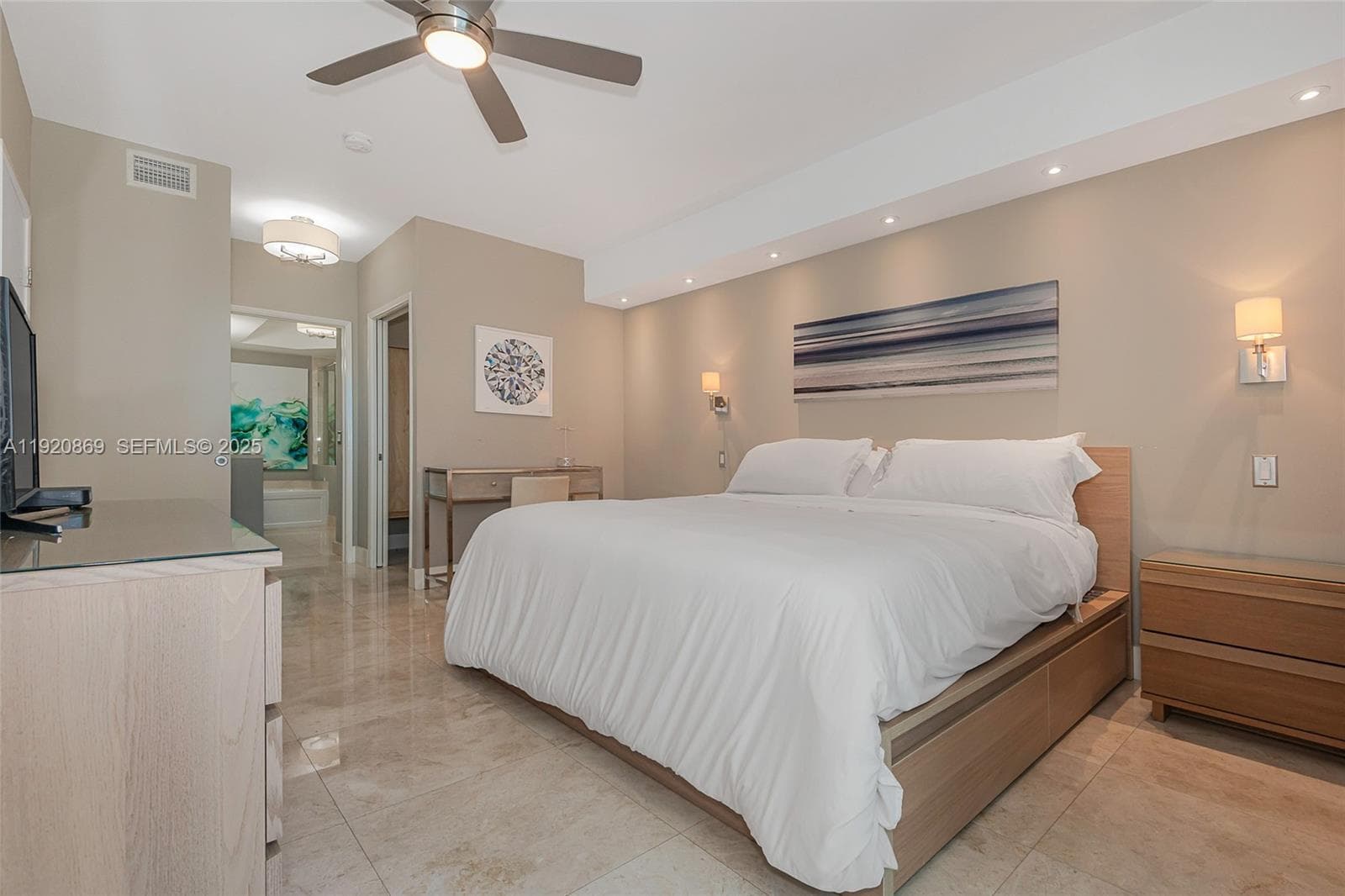 17555 E Atlantic Blvd # 1005, Sunny Isles Beach FL 33160 — 31