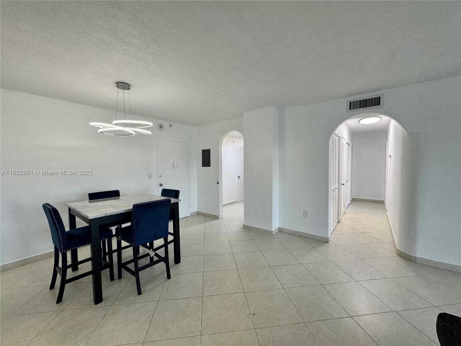 400 Kings Point Dr # 411, Sunny Isles Beach FL 33160 — 9